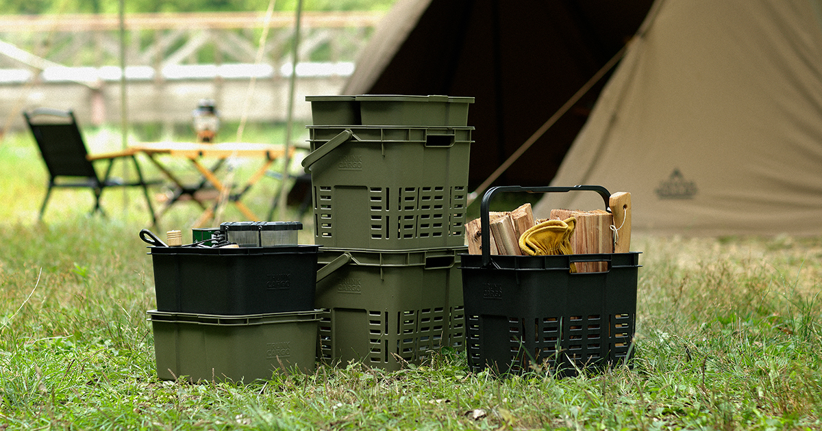 【CARGO CONTAINER】END TABLE ベージュ ほぼ未使用 CC END TABLE（Cargo Container） | outdoor.beans